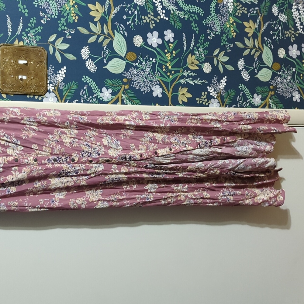 American Eagle button front floral maxi dress - Picture 2 of 9
